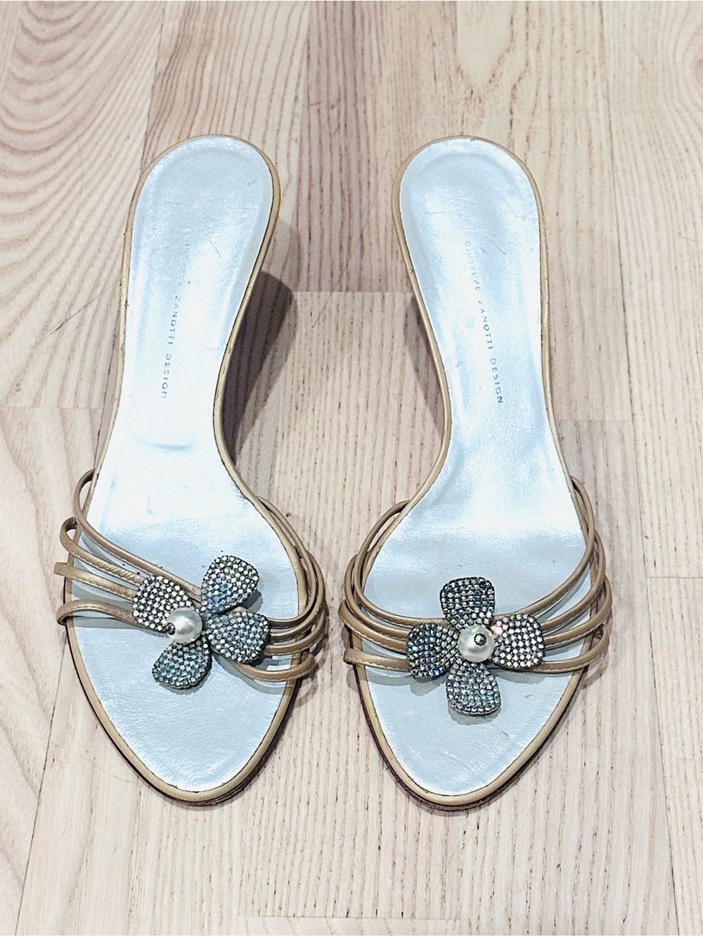 Giuseppe Zanotti Nude Beaded Flower Slide Mules